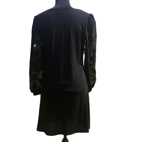 CeCe Mixed Media Little Black Dress size Small - Picture 8 of 14